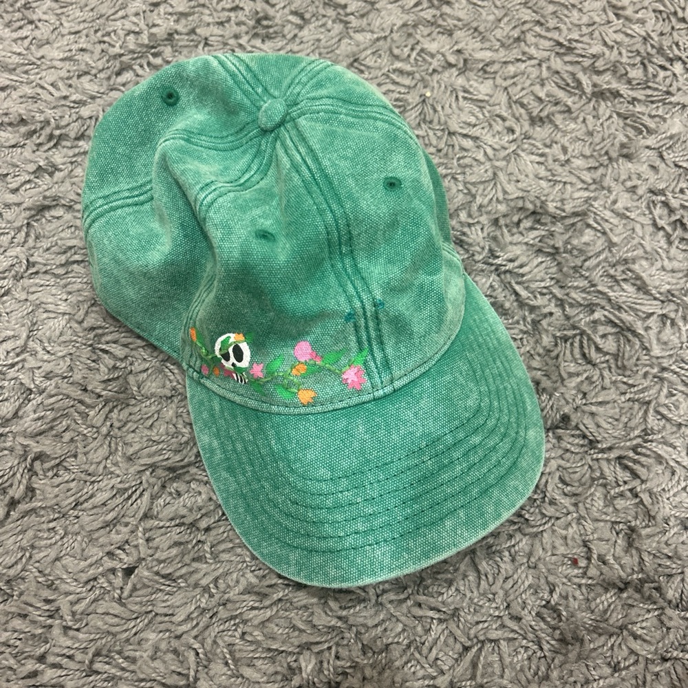 HAND-EMBROIDERED/PAINTED CAP
